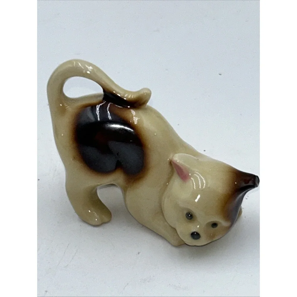 Vintage Miniature Hollow Cat Figurine Porcelain Made In Japan